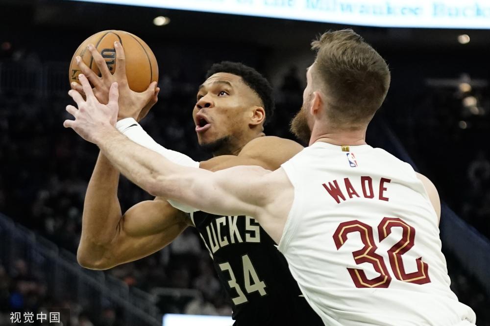 替补球员的 替补球员的