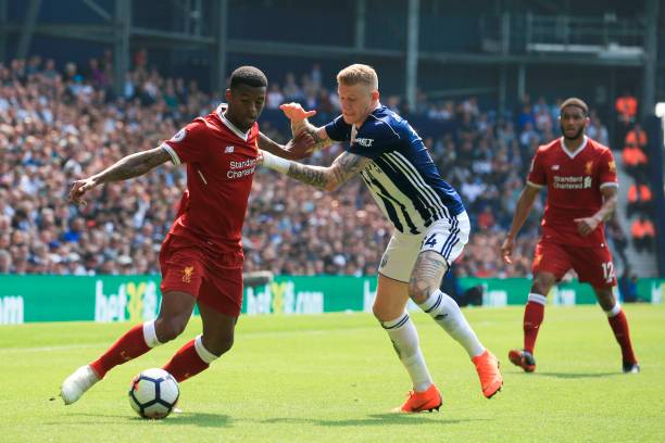 队敲响了警 队敲响了警