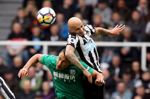 干脆利落的 干脆利落的