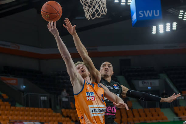 个双重考验 个双重考验