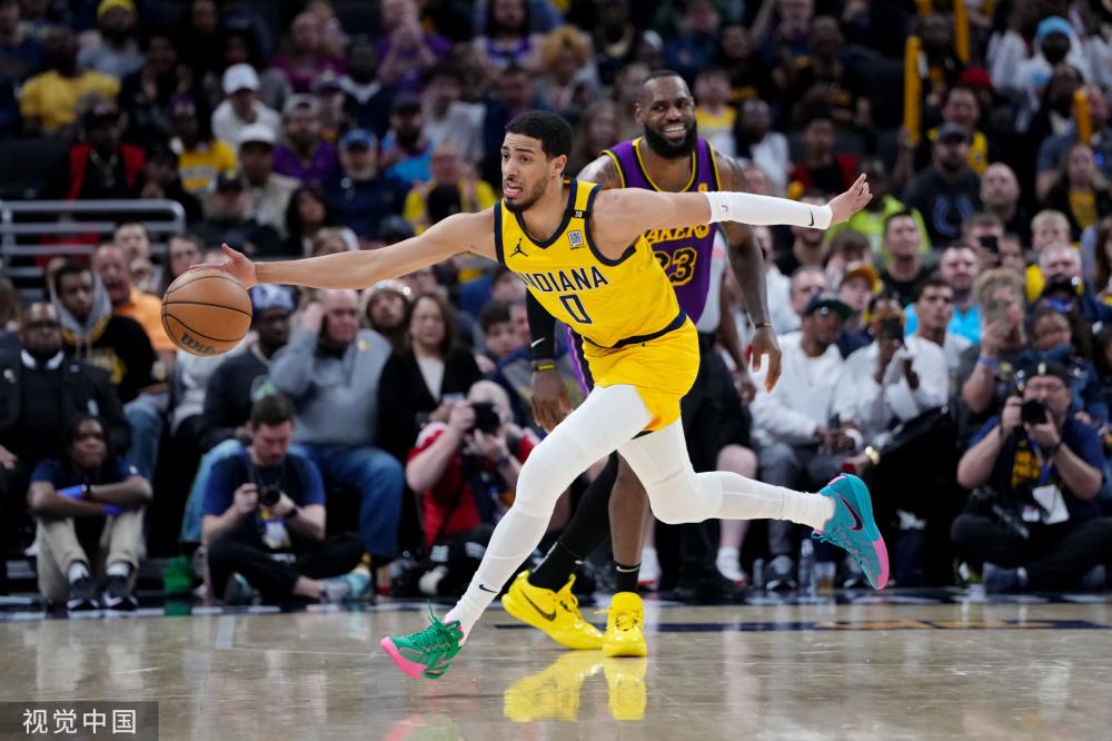 的势头下 的势头下