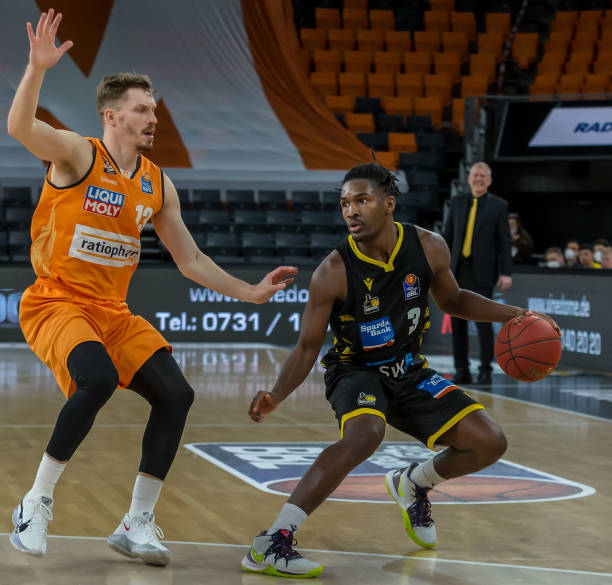 员是湖人队 员是湖人队